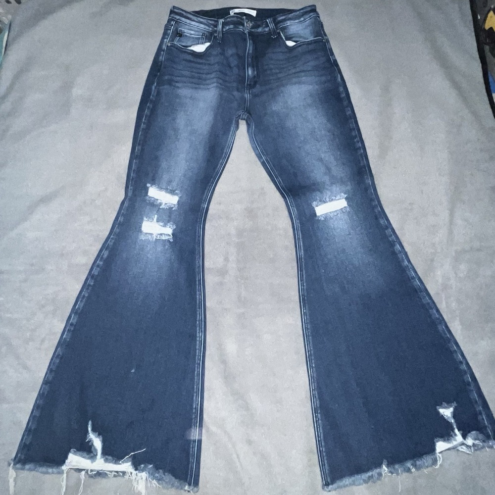 Kancan‎ Maurices Flare High Rise Frayed Distressed Jeans Sz 30